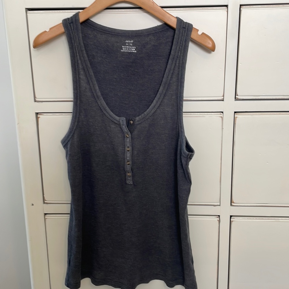 Aerie Thermal button front tank